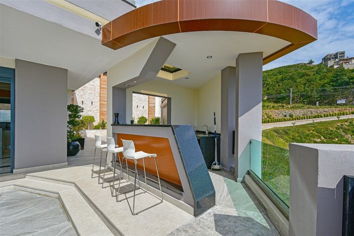 Image No.10-4 Bed House/Villa for sale