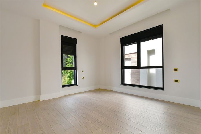 Image No.23-4 Bed House/Villa for sale