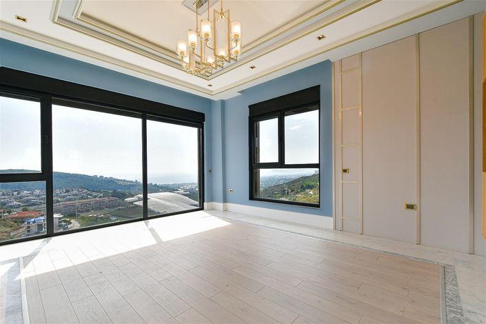 Image No.25-4 Bed House/Villa for sale