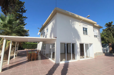 Exterior 2