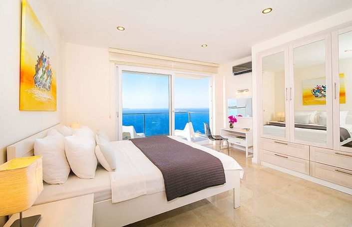 Image No.20-5 Bed House/Villa for sale