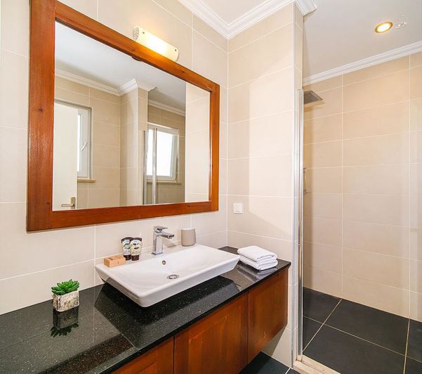 Image No.22-5 Bed House/Villa for sale