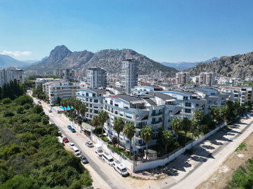 Exterior 5