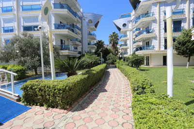 Exterior 8