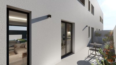 Exterior 8