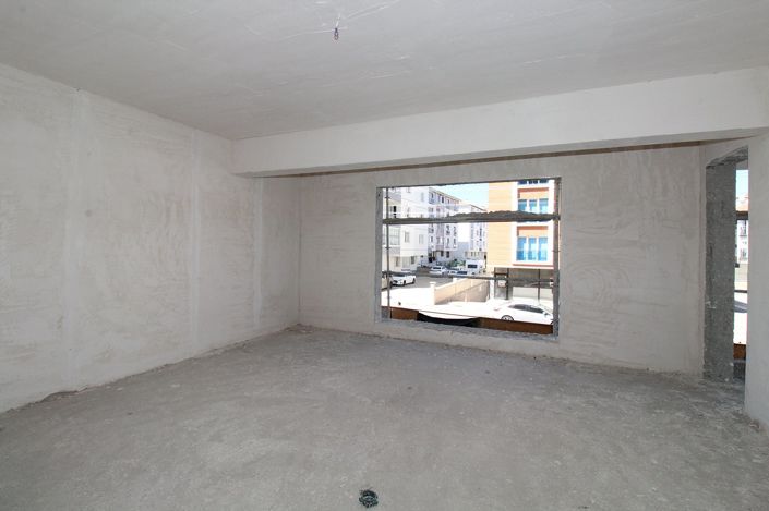 Image No.10-3 Bed Apartment for sale