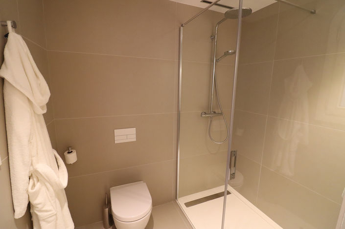 Image No.21-3 Bed Apartment for sale