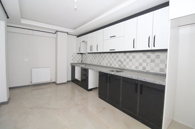 Interior 4