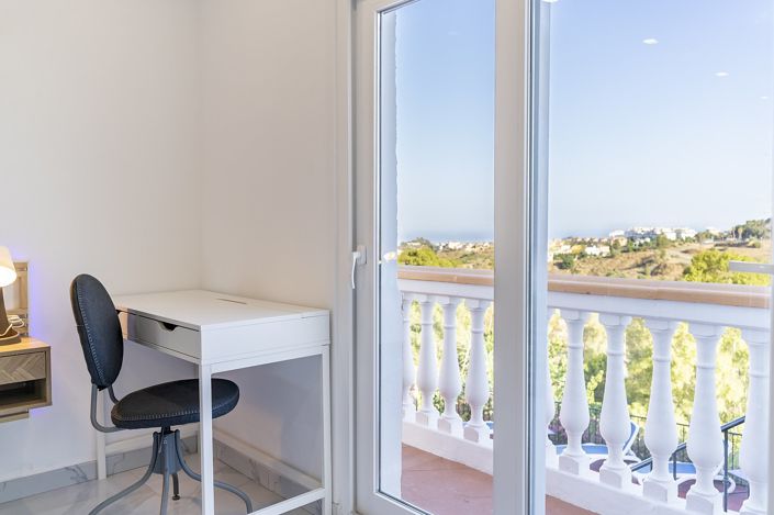 Image No.17-7 Bed House/Villa for sale