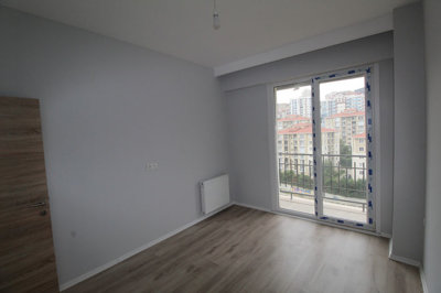 Interior 5