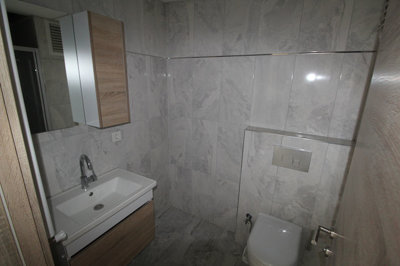 Interior 7