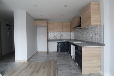 Interior 4
