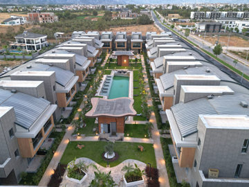 Exterior 2