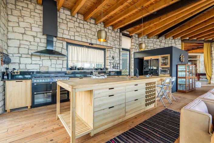 Image No.12-8 Bed House/Villa for sale