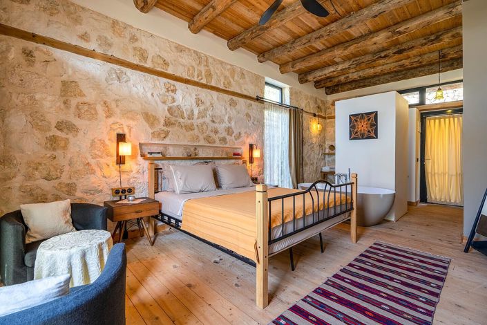 Image No.14-8 Bed House/Villa for sale