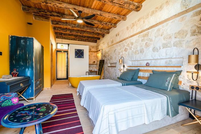 Image No.20-8 Bed House/Villa for sale