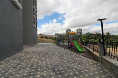 Exterior 14