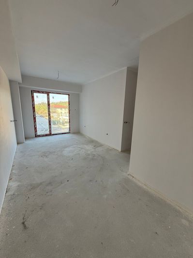 Image No.25-5 Bed Apartment for sale