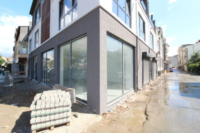 Exterior 3