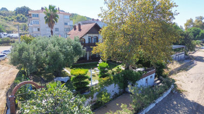 Exterior 5