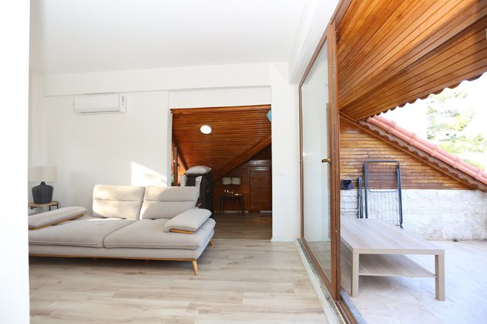 Image No.24-6 Bed House/Villa for sale