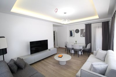 Interior 2