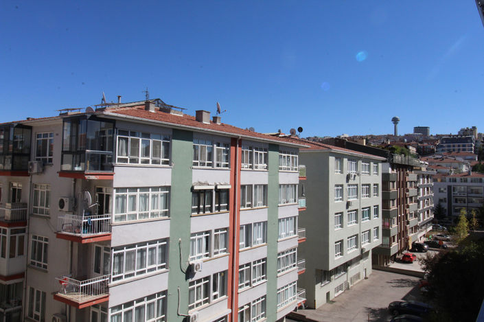 Image No.24-3 Bed Apartment for sale