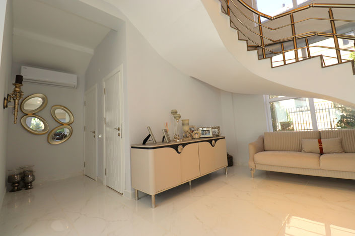 Image No.35-4 Bed House/Villa for sale