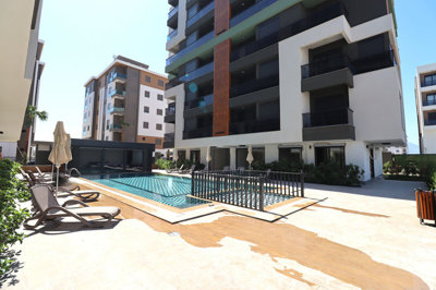 Exterior 8