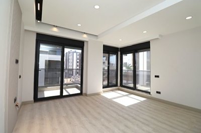 Interior 2
