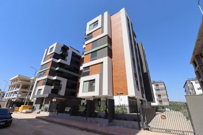Exterior 2