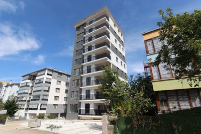 Exterior 1