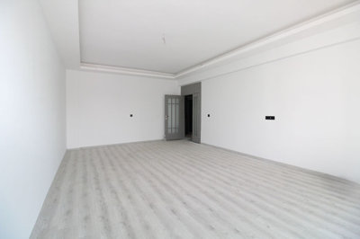 Interior 2