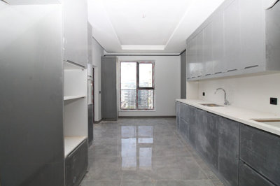 Interior 3