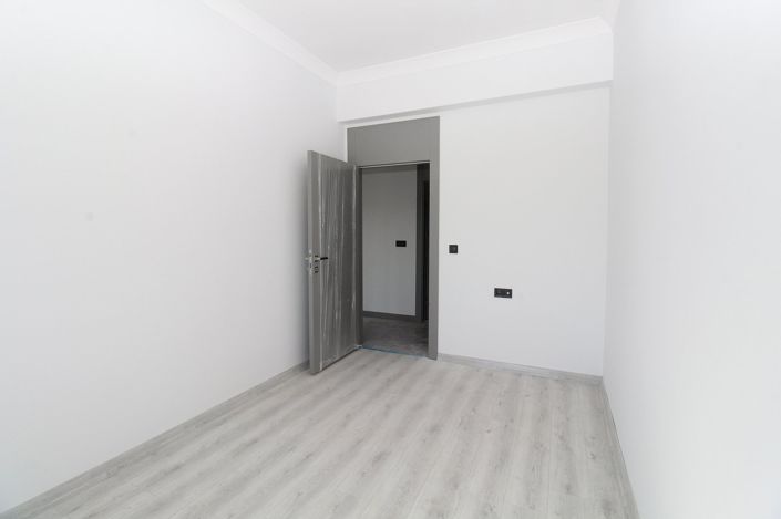 Image No.21-4 Bed Apartment for sale