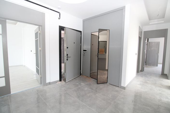 Image No.26-4 Bed Apartment for sale