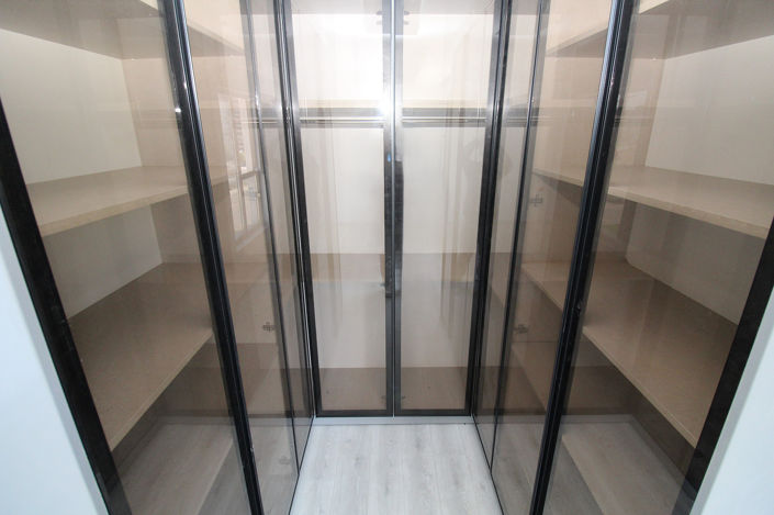 Image No.30-4 Bed Apartment for sale