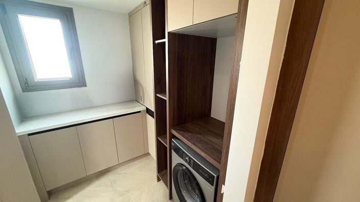 Image No.13-4 Bed House/Villa for sale