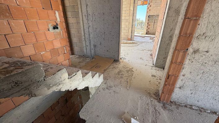 Image No.25-5 Bed House/Villa for sale