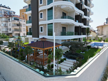Exterior 6