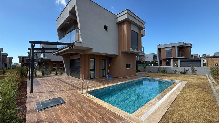 Image No.1-3 Bed House/Villa for sale