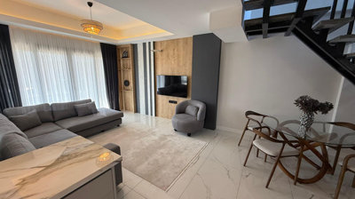 Interior 2
