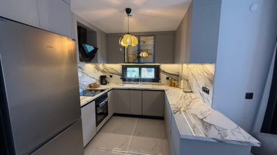 Interior 5