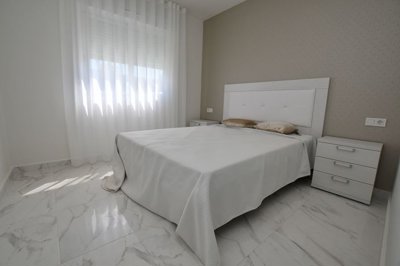 Interior 8