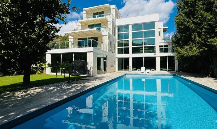 Image No.1-6 Bed House/Villa for sale