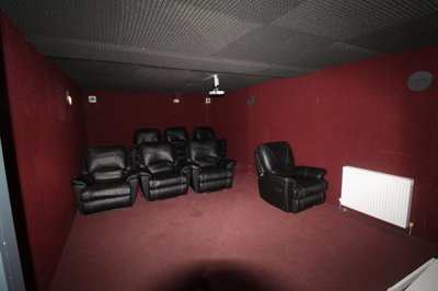 Interior 12