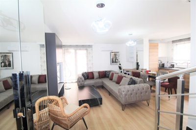 Interior 3