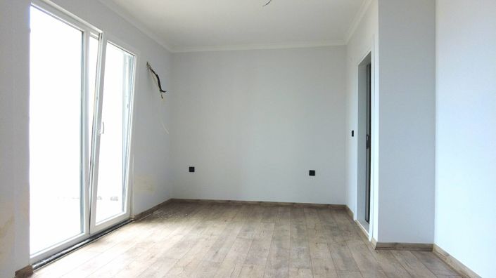 Image No.24-3 Bed Apartment for sale