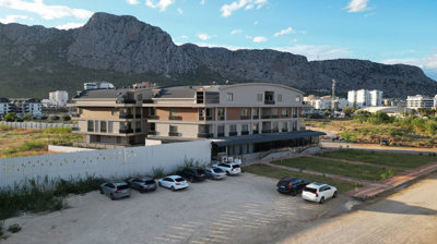 Exterior 3