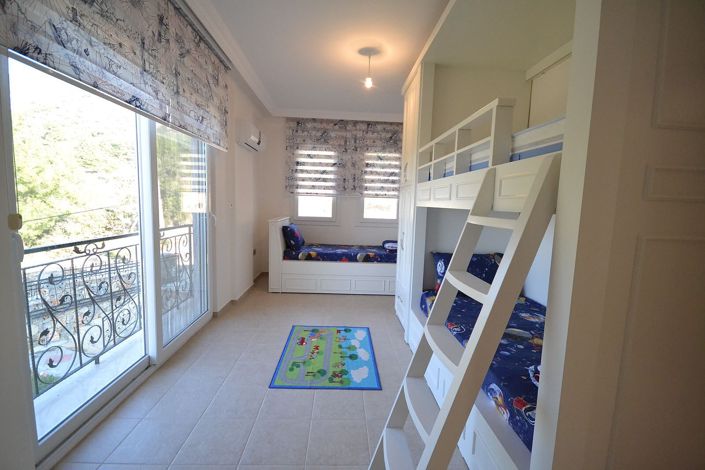 Image No.20-5 Bed House/Villa for sale